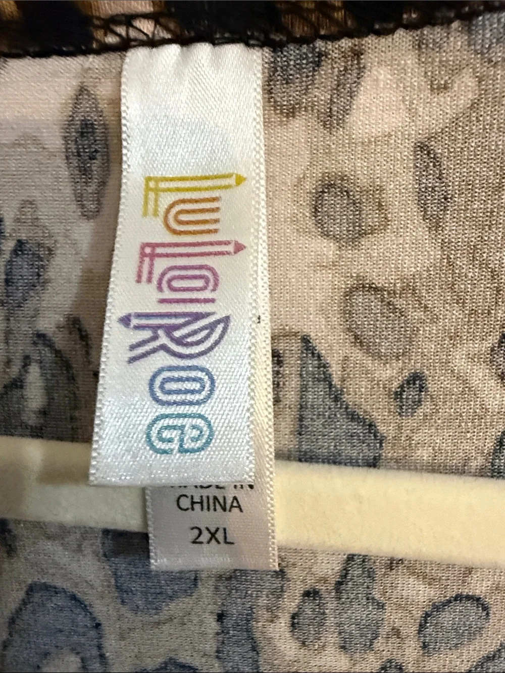 LuLaRoe 2XL Leopard Animal Print Long Sleeve Stretch Tunic Top